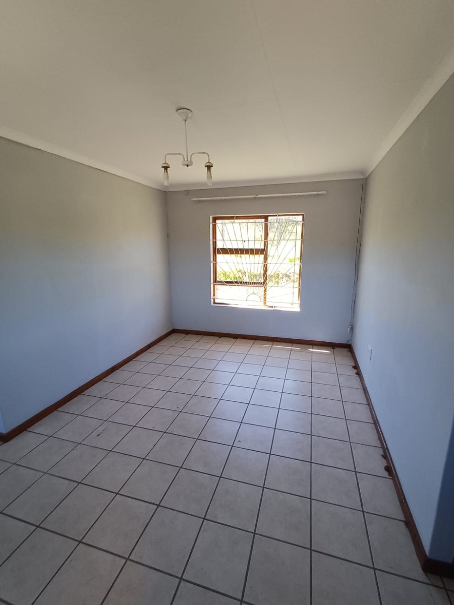 To Let 3 Bedroom Property for Rent in Queenstown Central Eastern Cape